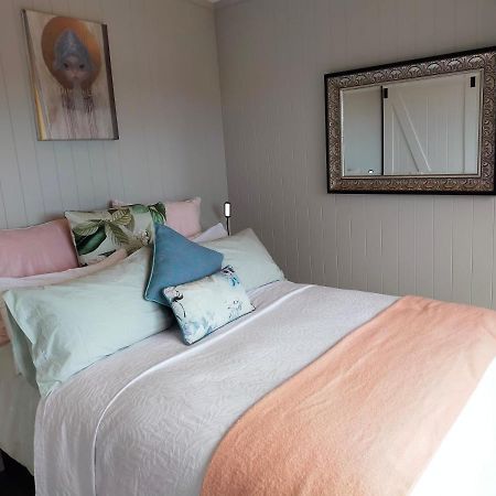 Villa Secluded, Private Rural Retreat Mins From Warkworth -"Avondale" Minihouse Exterior foto